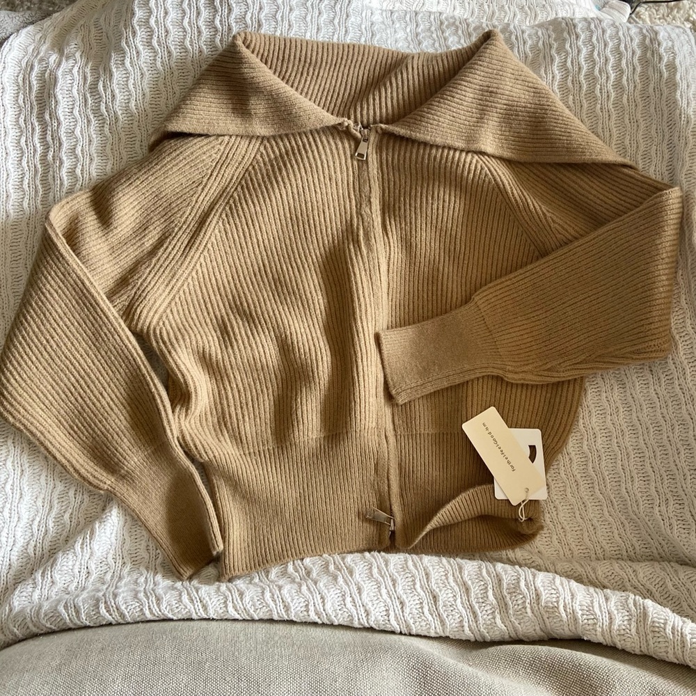 NWT Commense Fluffy Knit Zipper Collared Cardigan Small